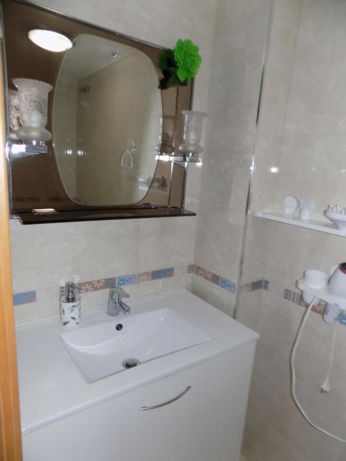 Malaga Centro Habitaciones Privada En Apartamento Compartidos Ngoại thất bức ảnh